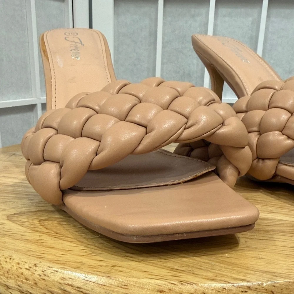 Amazon size 10
